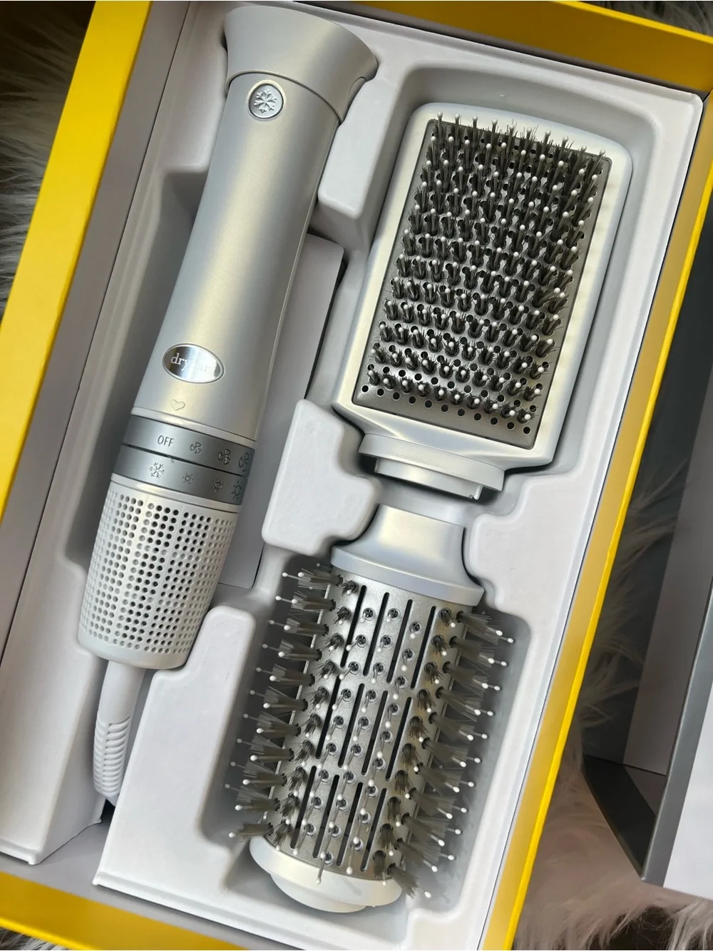 Drybar White 3-in-1 Styling Brush Set